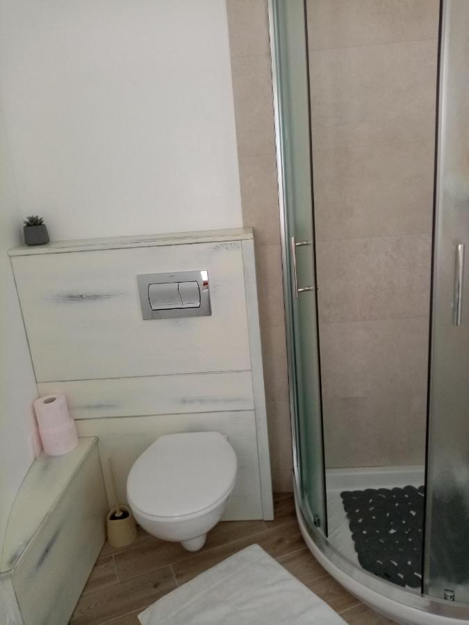 Rooms Serafin Motovun Eksteriør bilde