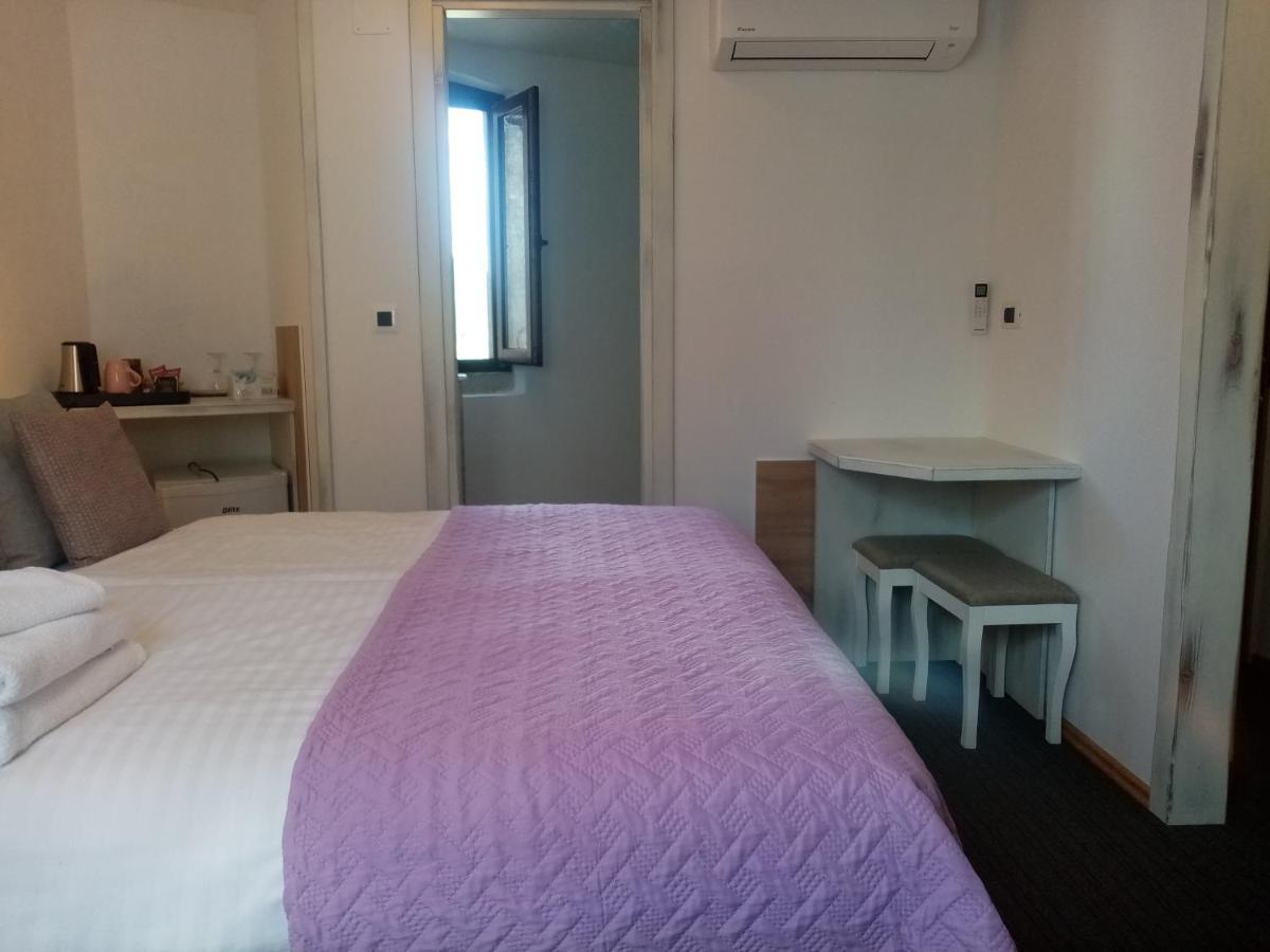 Rooms Serafin Motovun Eksteriør bilde
