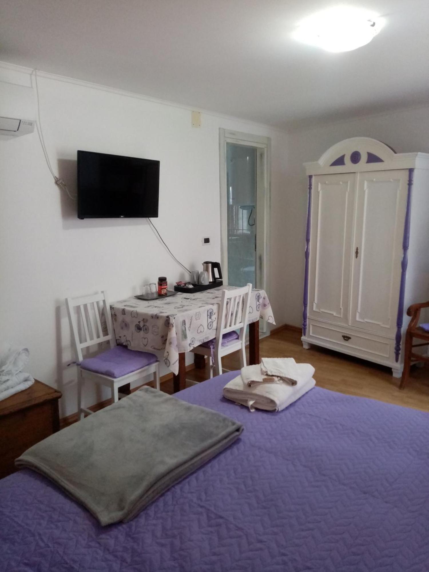 Rooms Serafin Motovun Eksteriør bilde
